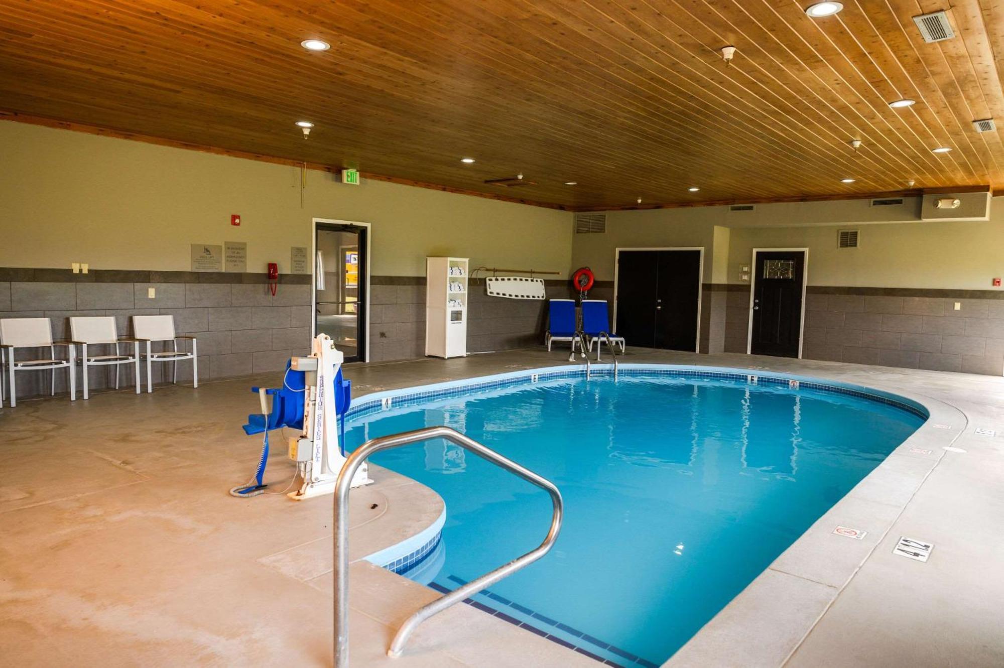 Country Inn & Suites By Radisson, Greenfield, In エクステリア 写真